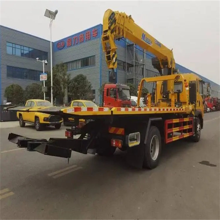 铜陵附近小随车吊出租电话，轻松解决搬运烦恼